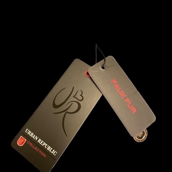 Urban Republic Oversized Sherpa-Lined Denim Jacket - Picture 8 of 11